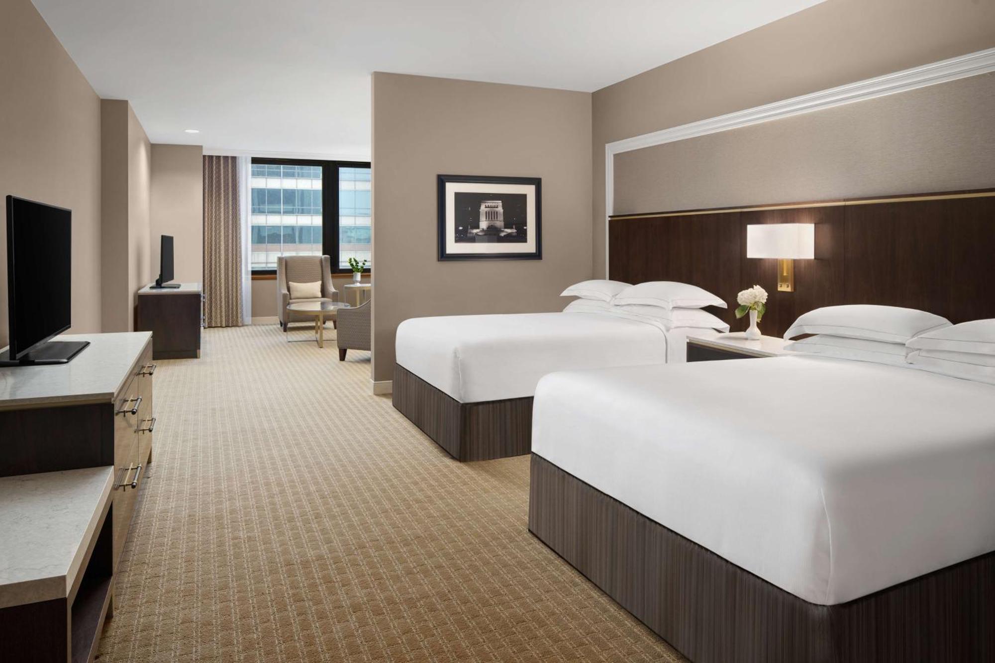 Hilton Indianapolis Hotel & Suites Exterior foto